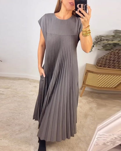 Olivia | Women's Elegant Maxi Pleated Dress