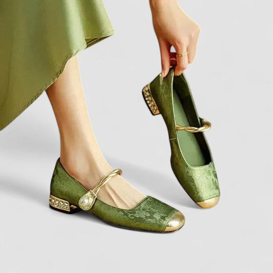 Margot | Women's Vintage Orthopedic Mary Janes with Low Heel