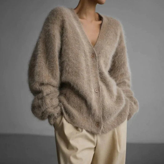 Scottie | Women’s V-Neck Relaxed Fit Cardigan