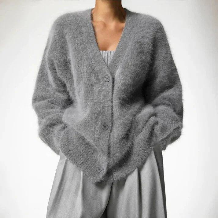 Scottie | Women’s V-Neck Relaxed Fit Cardigan